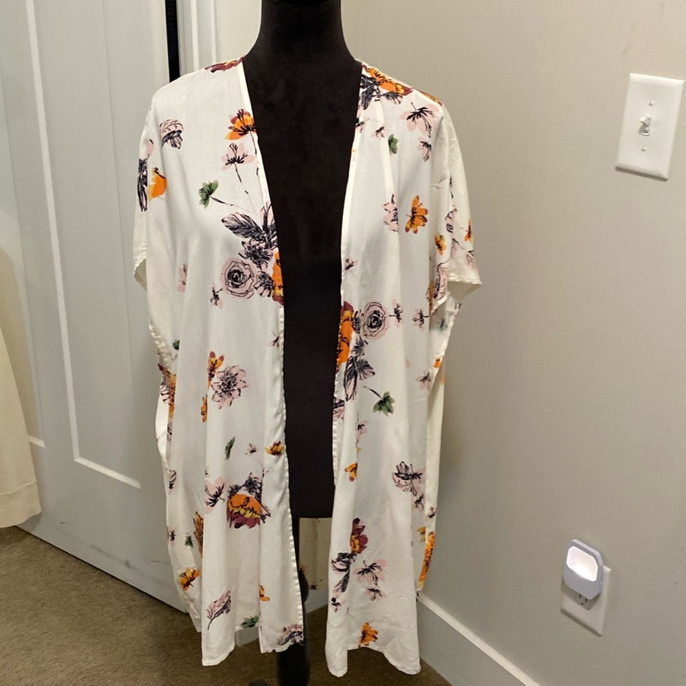 Ladies beach cover cardi size extra small